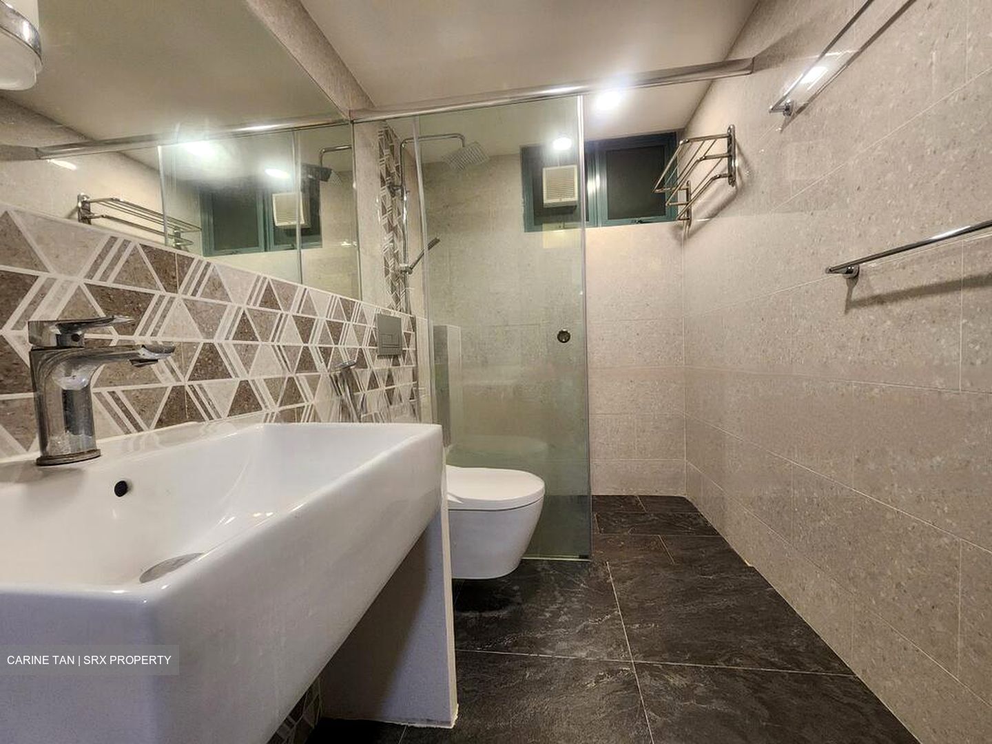 Stratford Court (D16), Condominium #436784721